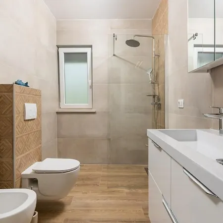 Affittacamere Audrey By 4*